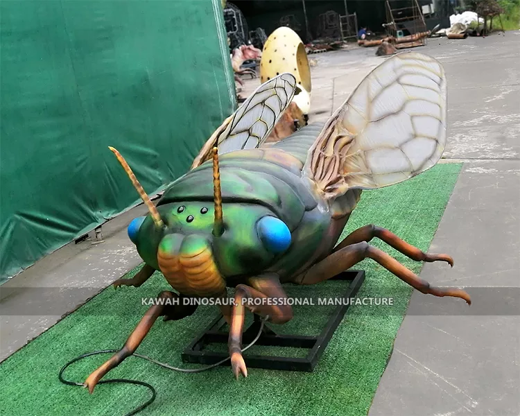 Adventure Park Display Big Bugs Cicadidae Animatronic Insects Animal Insect Statue Customize